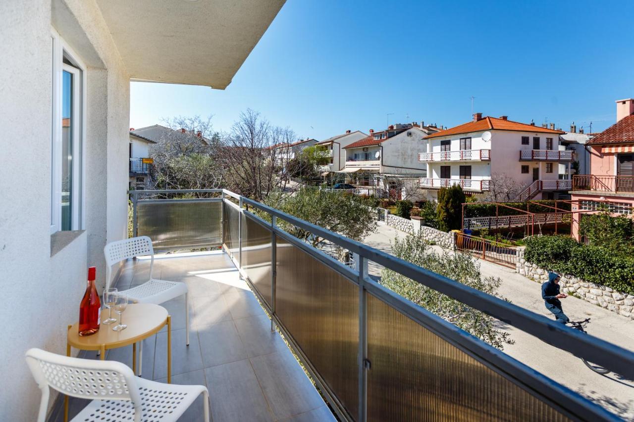 Golden Island Apartments Krk Town Exterior foto
